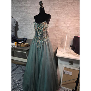 2009 jovani prom dresses Jovani Prom Dresses